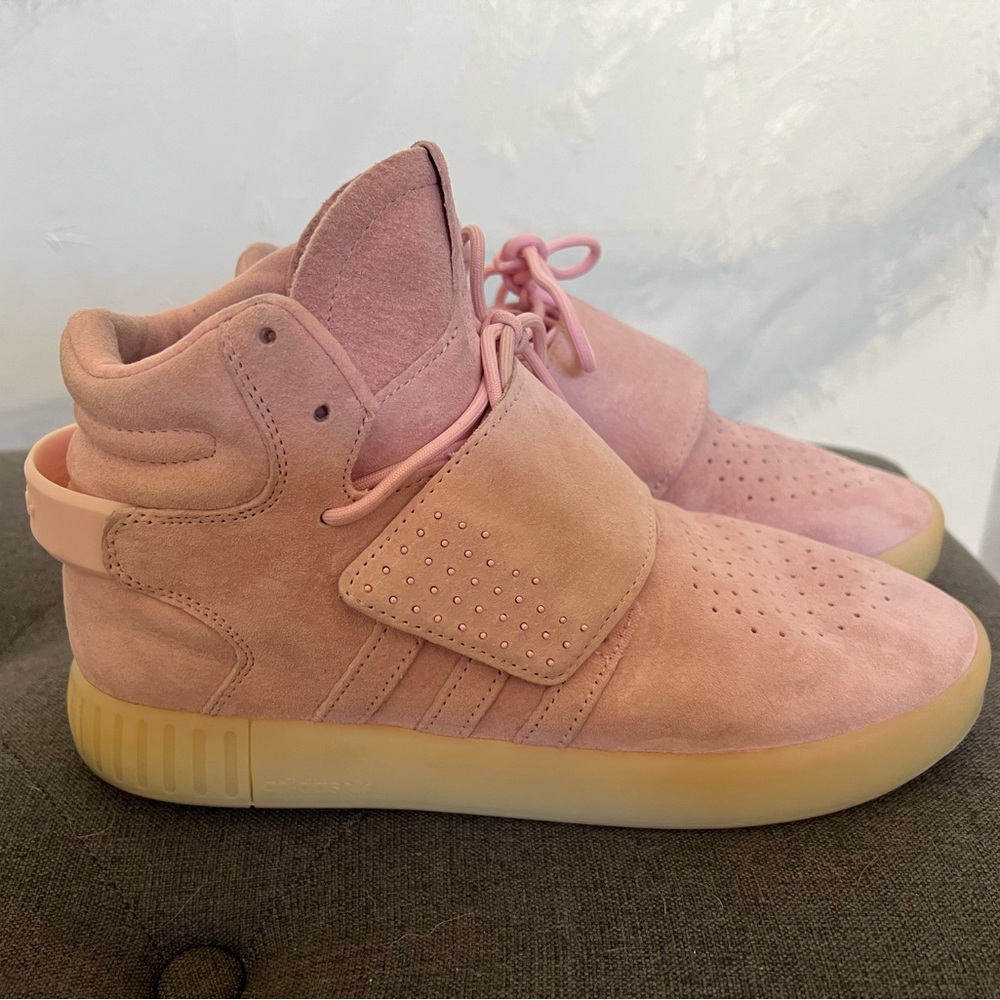 Used Adidas tubular shoes in pink size 8
